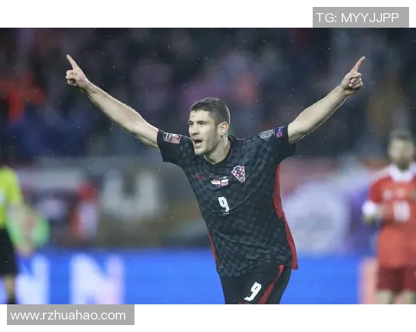 俄罗斯足球明星伊萨洛夫的传奇故事与职业生涯回顾